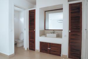 Dhow Inn Boutique Hotel