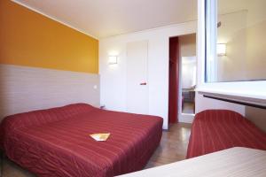 Hotels Premiere Classe Avignon Courtine Gare TGV : photos des chambres