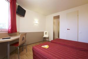 Hotels Premiere Classe Avignon Courtine Gare TGV : Chambre Lits Jumeaux