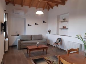 Old Village apartment, Ximena and Emilios Kythira Greece