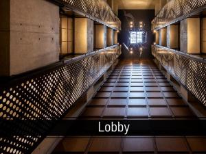 THE LIVELY TOKYO AZABUJUBAN