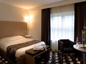 Hotels Hotel Mercure Grenoble Centre President : photos des chambres