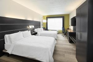 Queen Room with Two Queen Beds - Non-Smoking room in Holiday Inn Express & Suites - Spartanburg-North an IHG Hotel