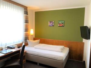 Large Single Room room in Hotel Pfennigskrug