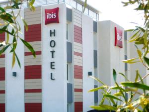 Hotels ibis Salon de Provence : photos des chambres