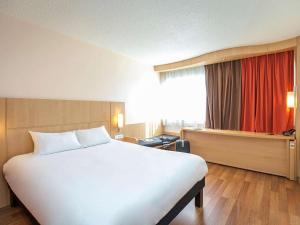 Hotels Ibis Cavaillon Portes du Luberon : photos des chambres