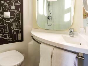 Hotels ibis Honfleur : photos des chambres