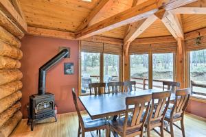 Charming Rapid City Cabin 15 Mi to Mt Rushmore!