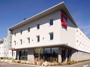 Hotels ibis Clermont Ferrand Nord Riom : photos des chambres