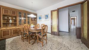 R28 APARTAMENTO MONTSERRAT 11-3
