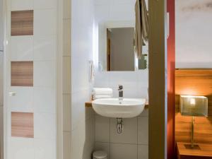 Hotels ibis Styles Castres : photos des chambres