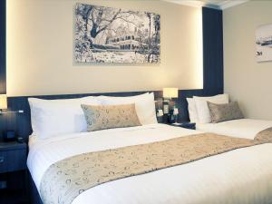 Mercure Orange