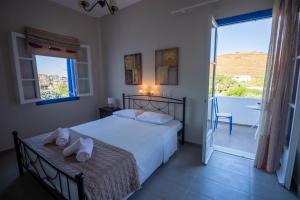 Meltemi Hotel Kythnos Kythnos Greece