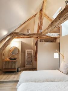 Maisons de vacances Magnifique Grand Gite pour groupe en pleine nature : photos des chambres