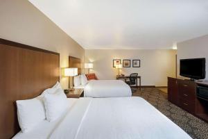 Queen Room with Two Queen Beds room in La Quinta by Wyndham Las Vegas RedRock/Summerlin