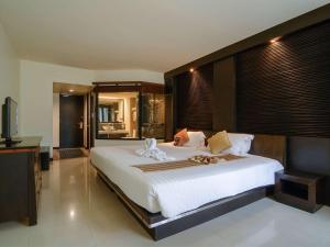 The Nouveau Chumphon Beach Resort And Golf