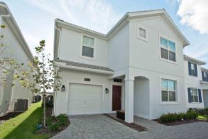 Six-Bedroom House room in Storey Lake Dream Home with Gorgeous Lake View! home