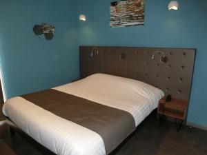 Hotels Hotel Sur Le Quai : photos des chambres