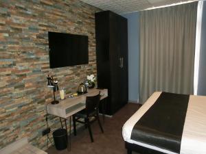 Hotels Hotel Sur Le Quai : photos des chambres