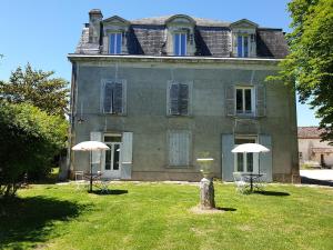 Sejours chez l'habitant Chateau de Champblanc : photos des chambres