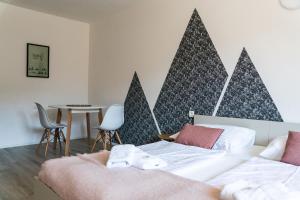 Small Studio with Balcony room in Apartmaji Triglav