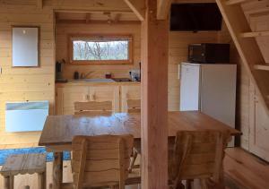 Maisons d'hotes Roulottes au pied du Vercors : photos des chambres