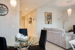 Axis - Century City Self Catering Apartment
