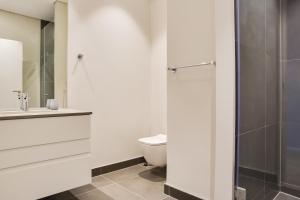 Axis - Century City Self Catering Apartment