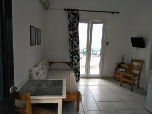 Armenistis View Studios Ikaria Greece