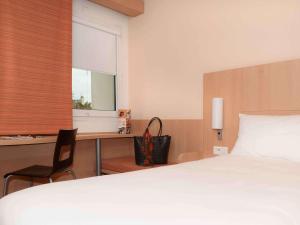 Hotels ibis Caen Centre : photos des chambres