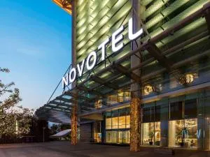 NOVOTEL Jinji Lake Suzhou SIP - Wei-t'ing-chen