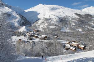 2 hvězdičkový hotel Hôtel du Crêt Rond Valloire Francie