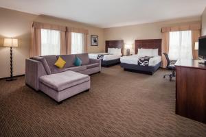 Deluxe Suite with Two Queen Beds - Non-Smoking room in La Quinta by Wyndham Inglewood