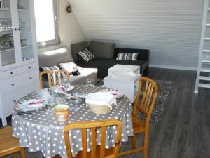 SAUVAGERE - Studio balcon, Plage 300m - UD67