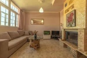 Menecrates Rustic - San Matteo - Ágios Matthaíos