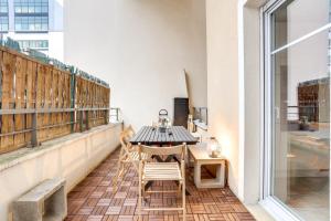 Appartements Chic apart with terrace and parking : photos des chambres