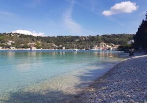 Amfitriti Hotel & Studios