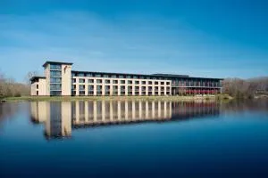 斯内克范德瓦尔克酒店 - Langweer