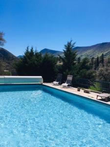 Maisons d'hotes Le Moulin de la Viorne : Chambre Double - Vue sur Montagne