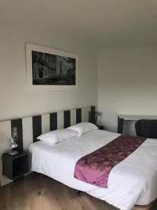 Logis Hotels - Hotel Restaurant l Enclos - Aureville