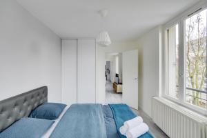 Appartements Chic and spacious apart with parking : photos des chambres