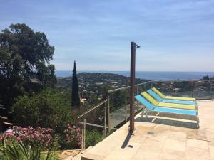 Maisons de vacances new! Villa vue mer panoramique proche plages Saint-Tropez calme parking facile piscine privee individuelle : photos des chambres