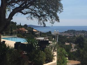 Maisons de vacances new! Villa vue mer panoramique proche plages Saint-Tropez calme parking facile piscine privee individuelle : photos des chambres