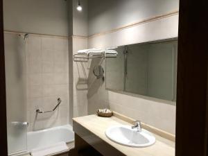 Double or Twin Room with Spa Access room in Hotel Spa San Marcos