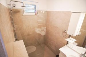 3 Bedroom Beach House with private sea access