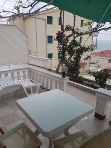 Apartments Damjan