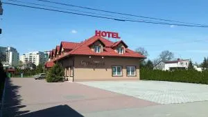 Hotel TWIERDZA - Boguchwała