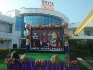 Vamoose Jhamku Palace - Jhālāwār