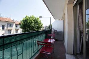 Studio à Nice ensoleillé proche centre et plage