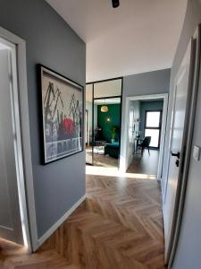 Trident Apartment I